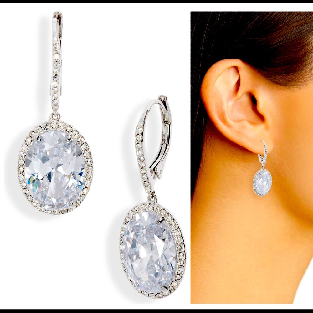 Oval drop earrings. Just stunning. NWOT. Box is original.